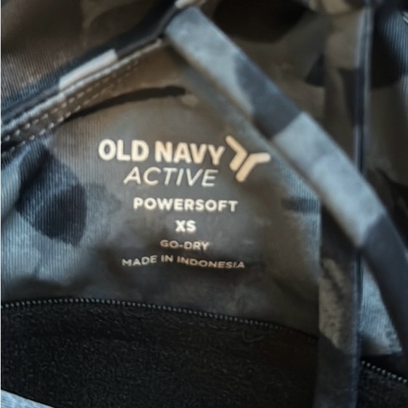 Old Navy Active Floral Racerback Tank Top, Size XS, gray/black - Picture 3 of 3